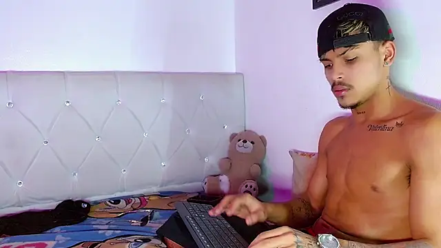 Angel_foxc13 Webcam-Show