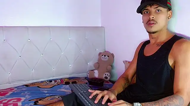 Angel_foxc13 Webcam-Show