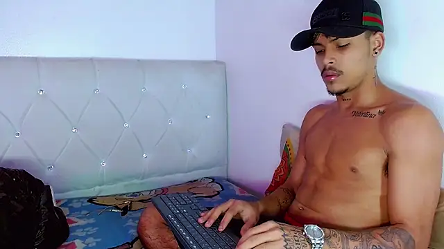 Angel_foxc13 网络视讯表演