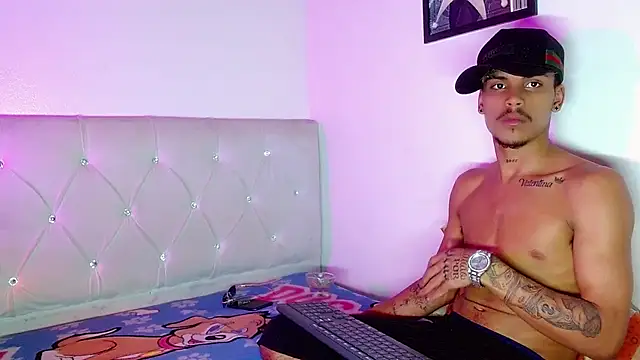 Angel_foxc13 Webcam-Show