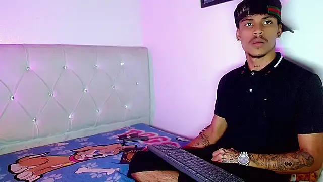 Show de Angel_foxc13 na webcam