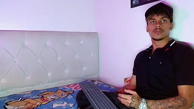 Show de Angel_foxc13 na webcam