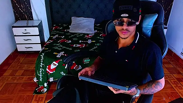 Show de webcam de Angel_foxc13