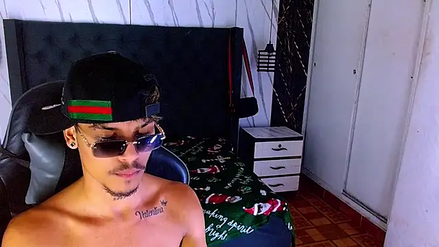 Show de webcam de Angel_foxc13