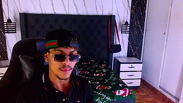 عرض كام Angel_foxc13
