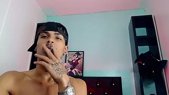 Angel_foxc13 Webcam-Show