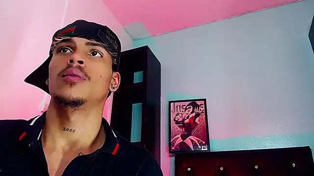 Show de Angel_foxc13 na webcam