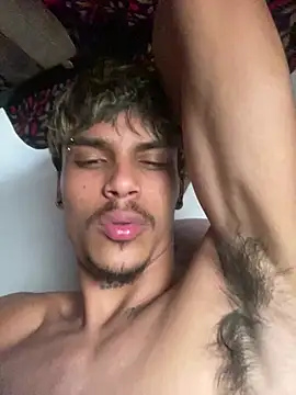 Show de Angel_foxc13 na webcam