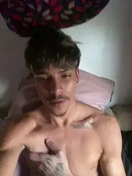 Angel_foxc13 Adlı Modelin Canlı XXX Sohbeti