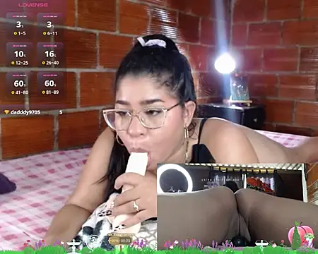 Show de webcam de Yelly_18