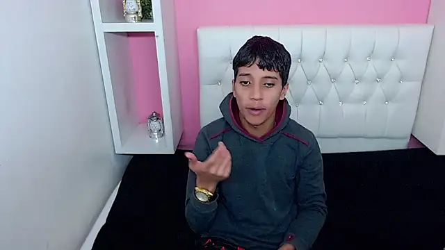 Show modela jl_brayan12 na web-kameri