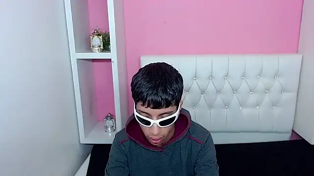 Webkamerová show jl_brayan12