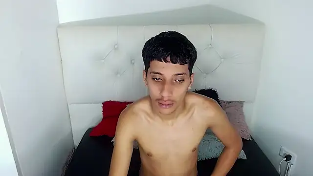 jl_brayan12's Live XXX Chat
