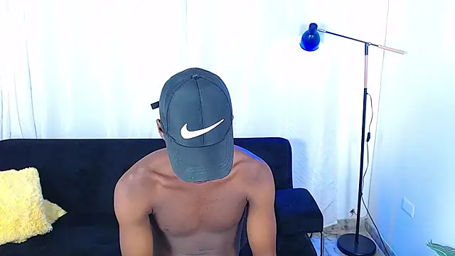 alexaandro18 Webcam Show