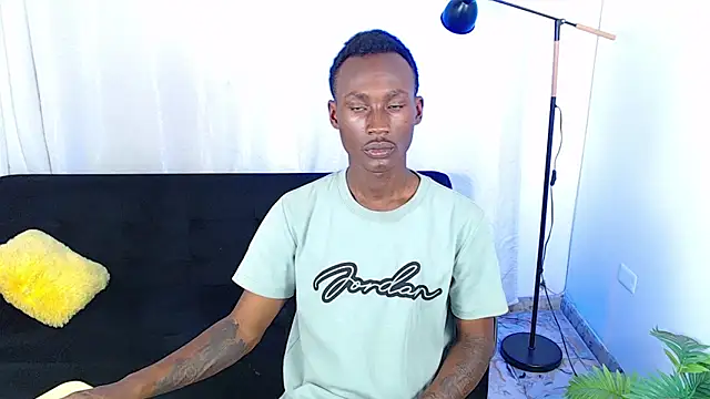 alexaandro18n Webbikameraesitys