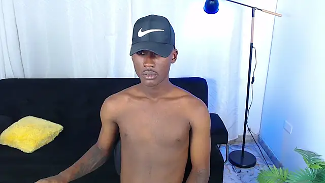 alexaandro18 Webcam Show