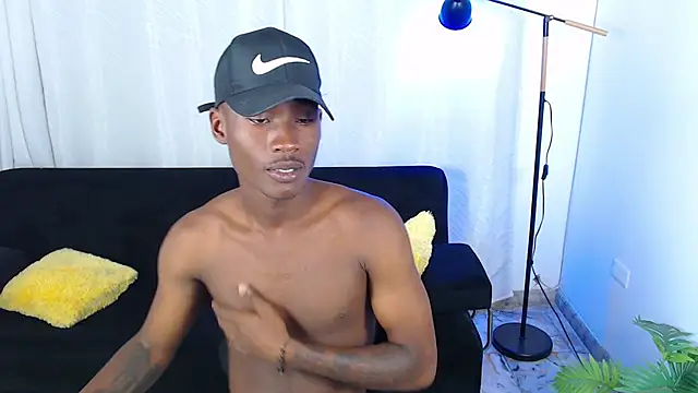 alexaandro18 Webcam Show