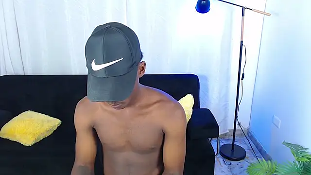 alexaandro18のウェブカメラショー