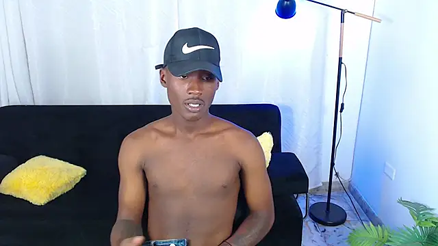 alexaandro18: вебкам-шоу