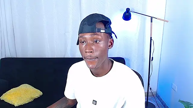 alexaandro18 Webcam Show