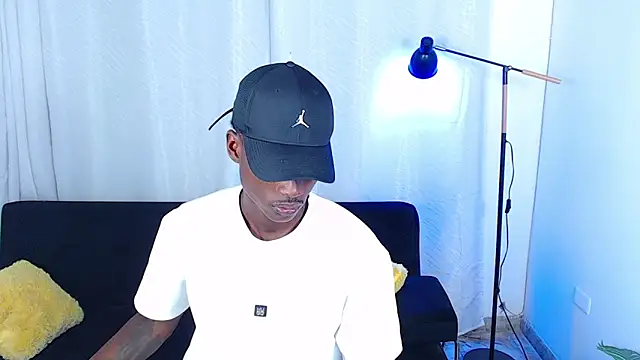 alexaandro18n Webbikameraesitys