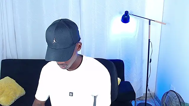 alexaandro18 webkamerás műsora