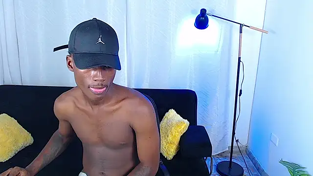 alexaandro18's Webcam Show