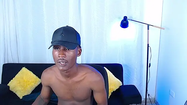 alexaandro18 webcam show