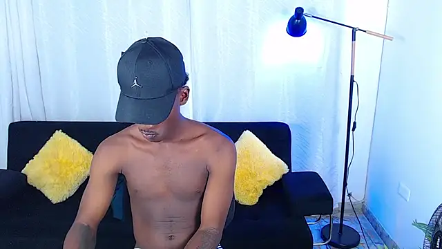 alexaandro18 Webcam-Show