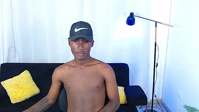 alexaandro18 Show Webcam