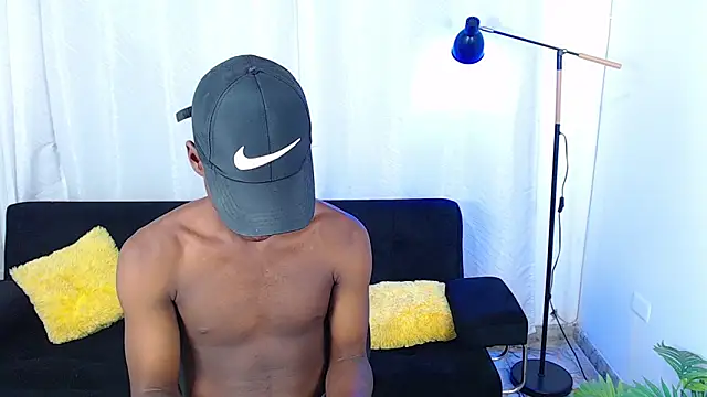 alexaandro18 Webcam Show