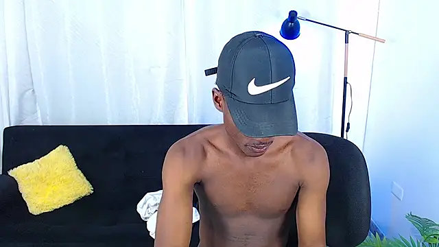 alexaandro18n Webbikameraesitys