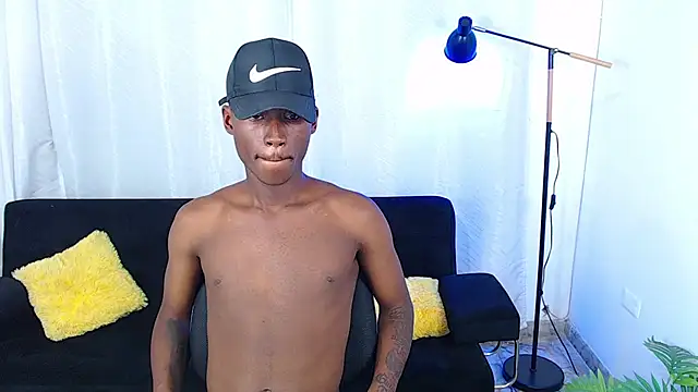 alexaandro18n Webbikameraesitys