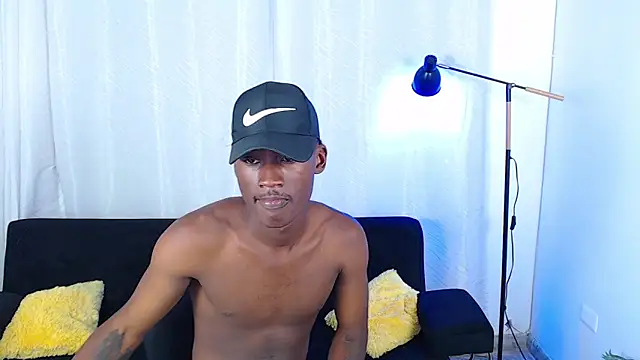 alexaandro18 Webcamshow