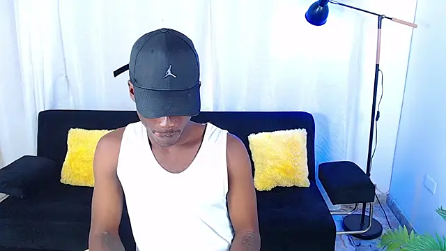 alexaandro18 Webcam-Show