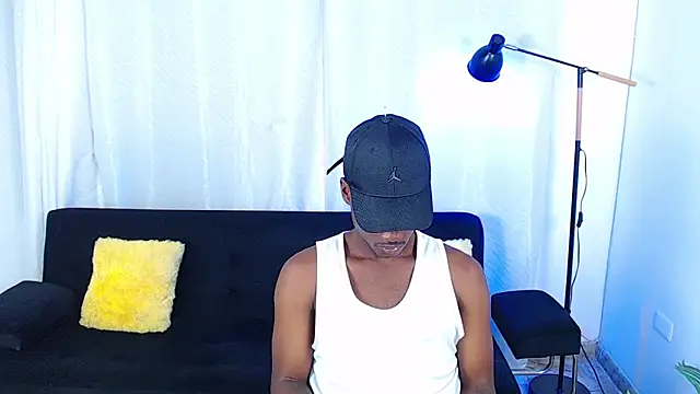 alexaandro18 Webcam Show