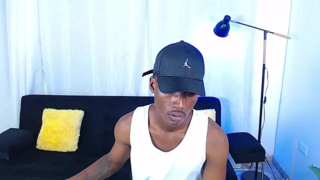 alexaandro18 Webcam-Show