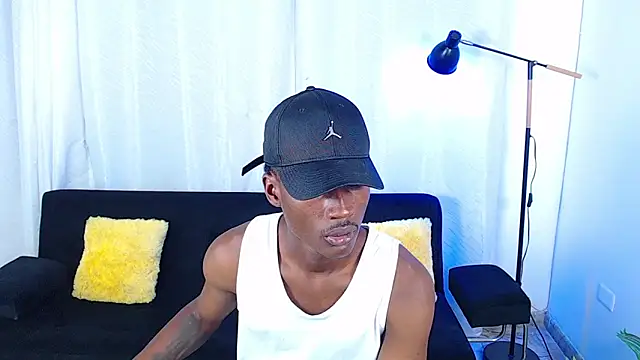 alexaandro18 Webcam-Show