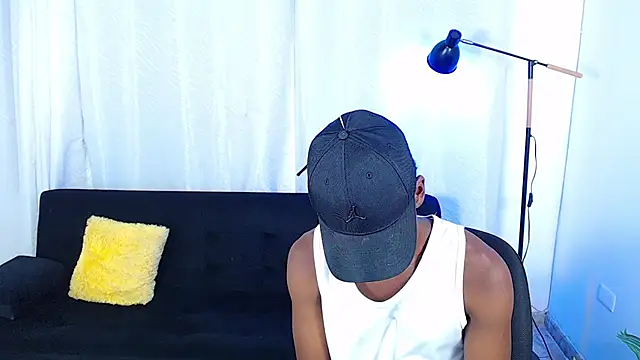 alexaandro18 Webcam-Show