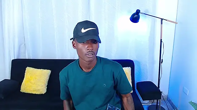 alexaandro18 Webcam Show