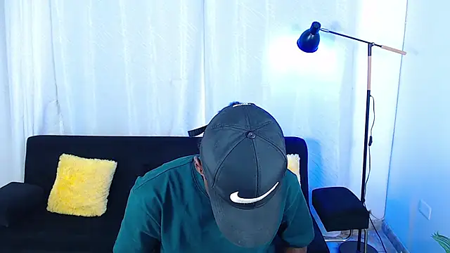 alexaandro18 Webcam-Show