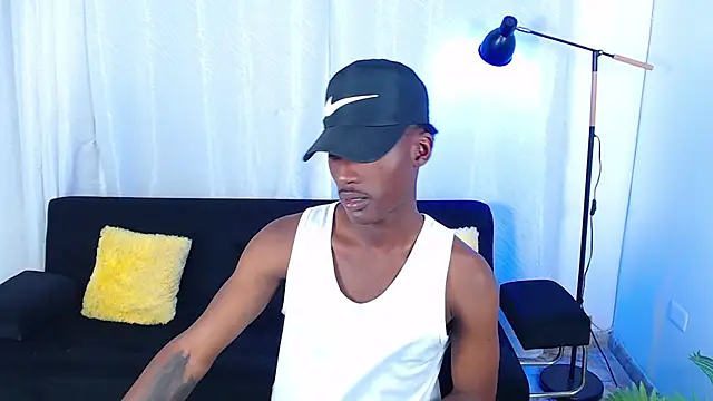 alexaandro18 Show Webcam