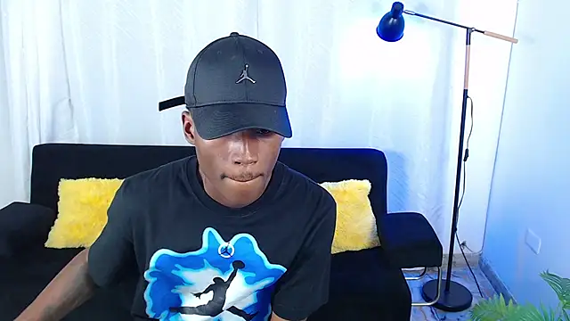 alexaandro18n Webbikameraesitys