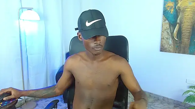 alexaandro18 – webcam-show