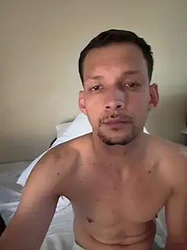 הופעת וובקאם של edwardhomp
