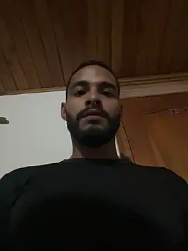 Show modela bigblack0111 na web-kameri