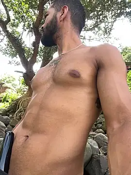 bigblack0111 webcam show