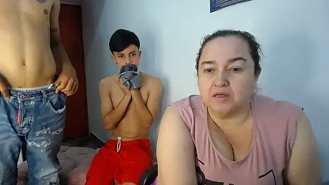 Show de Mercilessly_SEXPERVER na webcam