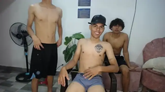Mercilessly_SEXPERVER Adlı Modelin Web Kamerası Şovu