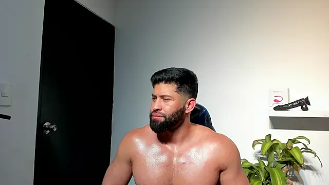 Show de RikyAaron na webcam